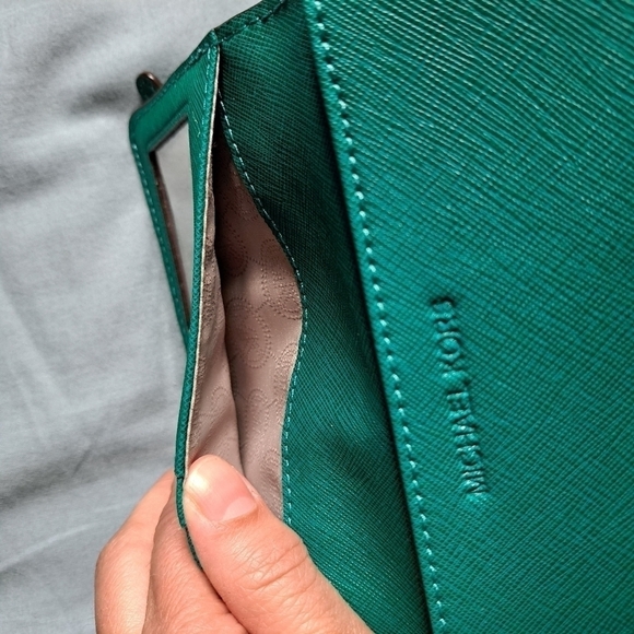 Michael Kors Wristlet - Picture 5 of 10